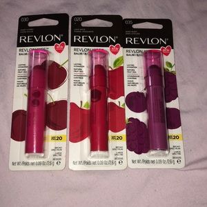 Revlon kiss bundle